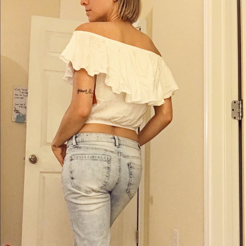NWT Mossimo off the shoulder top